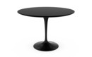 Saarinen Round Dining Table, 107 cm, Black, Laminate black