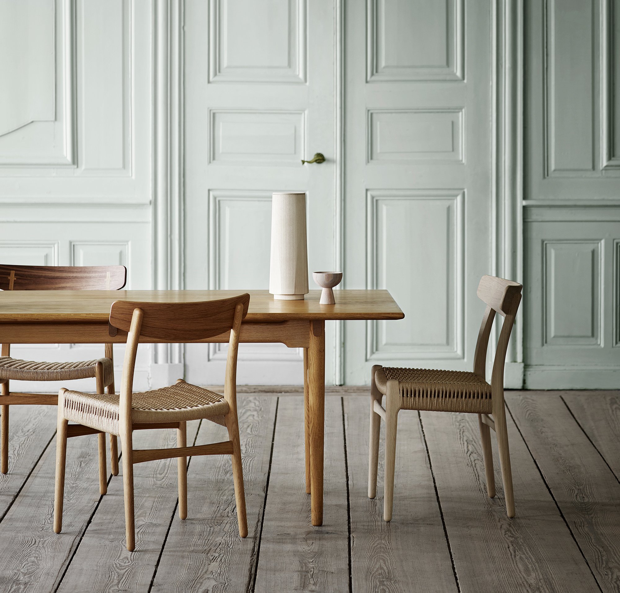 CH23 Stuhl online bestellen CH23 Stuhl