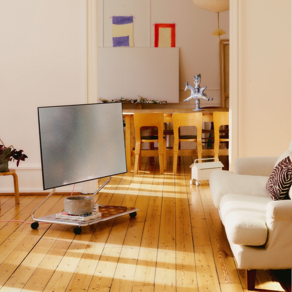 Pedestal Disco TV-Ständer online bestellen