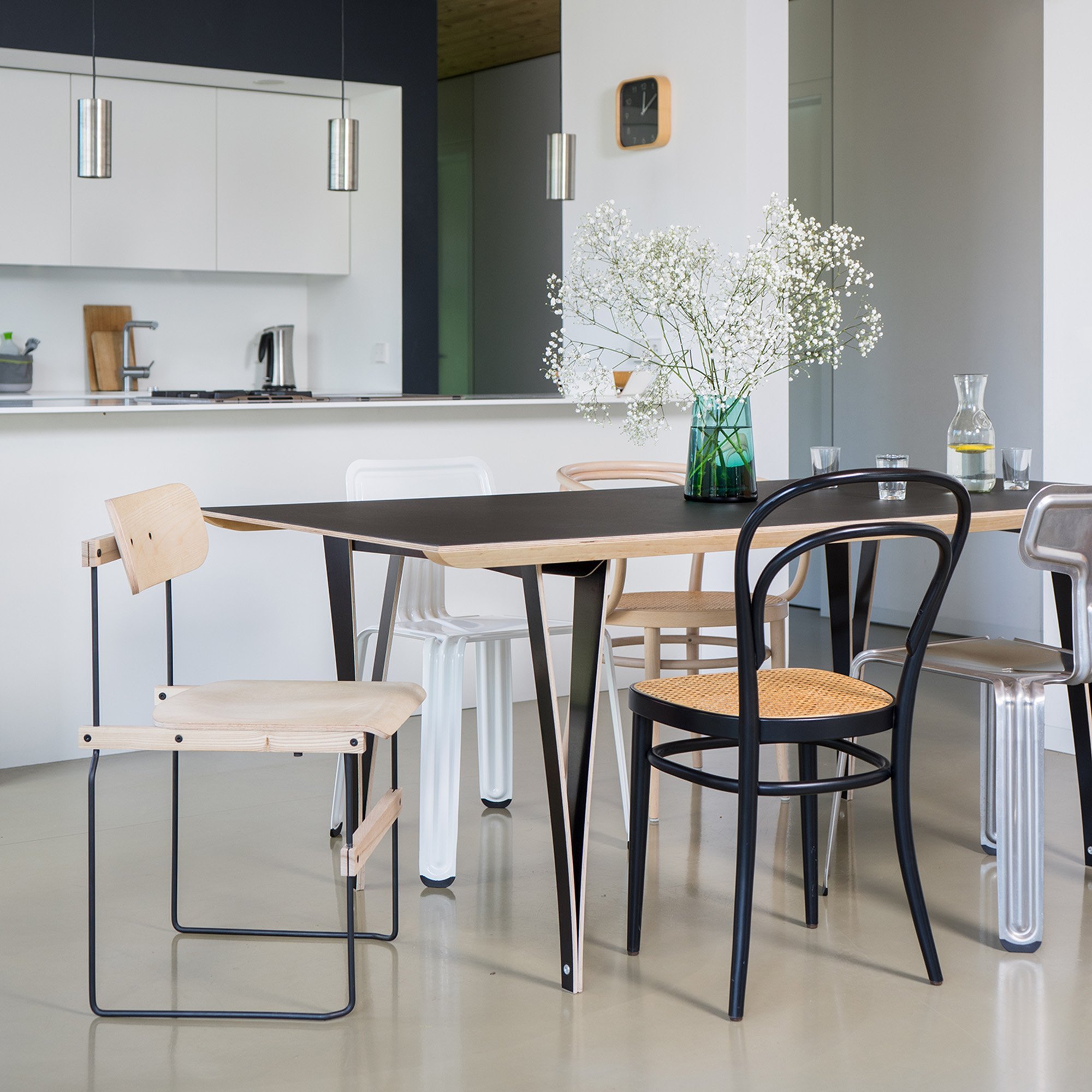 Spanoto Tisch Schwarz