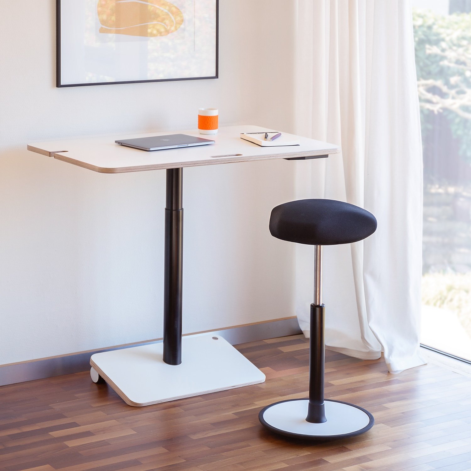 Ongo Free Triangel Hocker