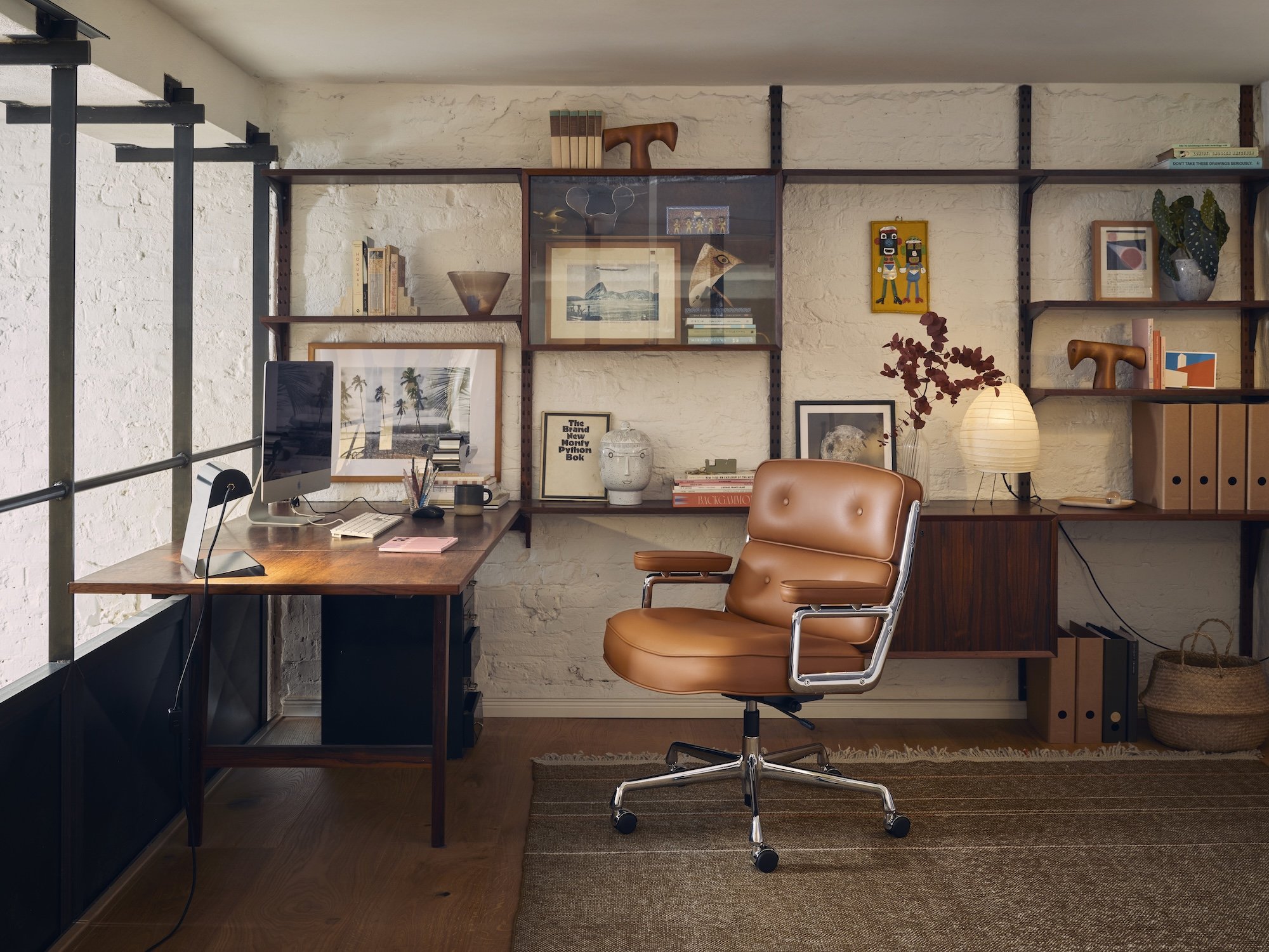 Eames Soft Pad Chair