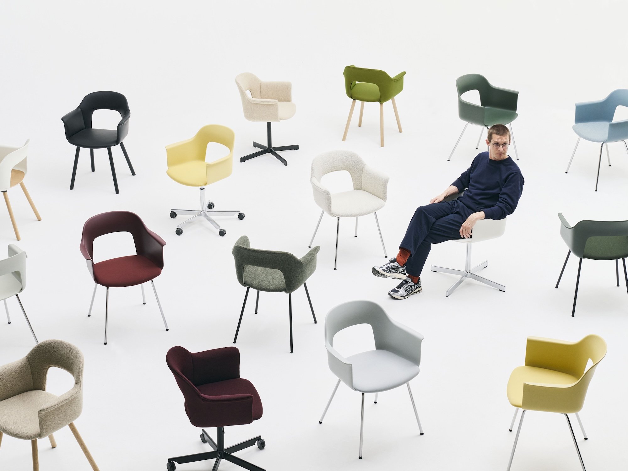 Möbeldesign von Julien Renault online entdecken Julien Renault mit seiner Layout Kollektion