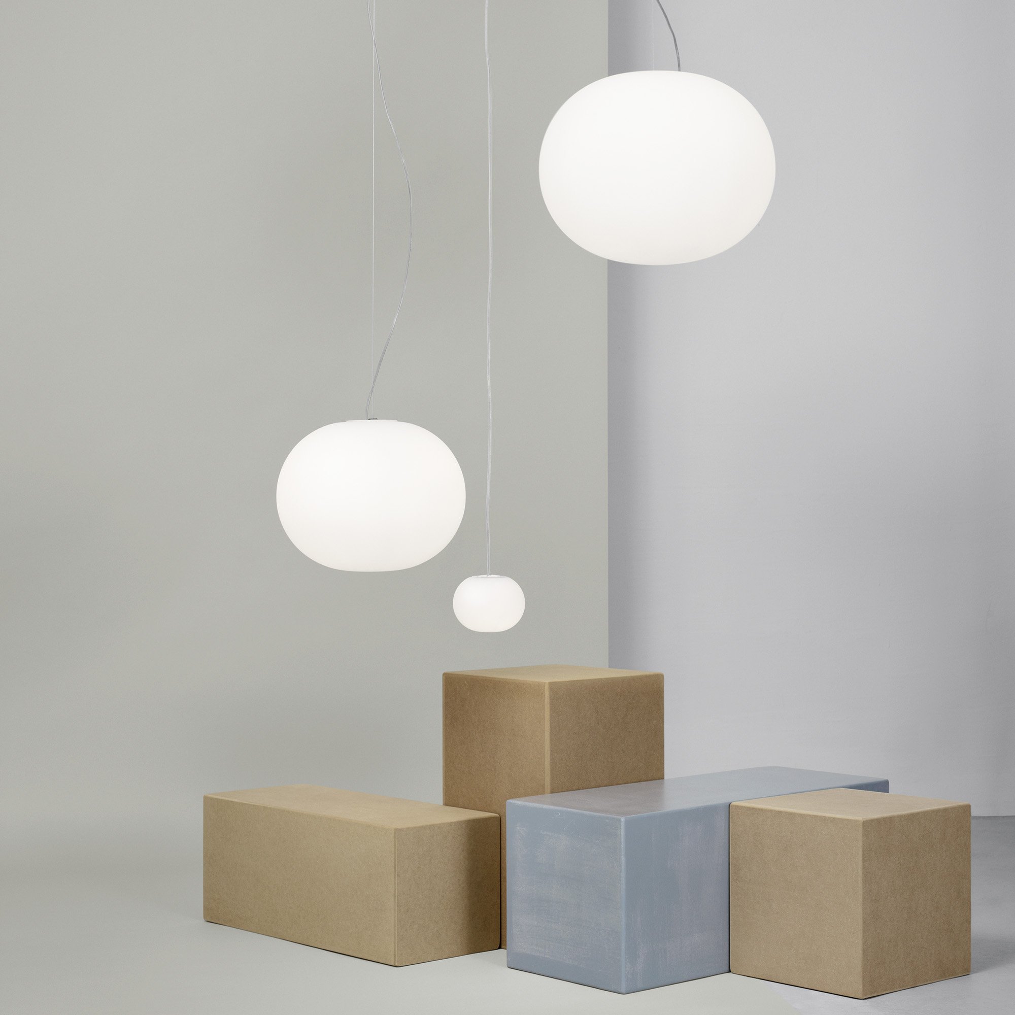 Glo-Ball Pendelleuchte online bestellen Glo-Ball Pendelleuchte