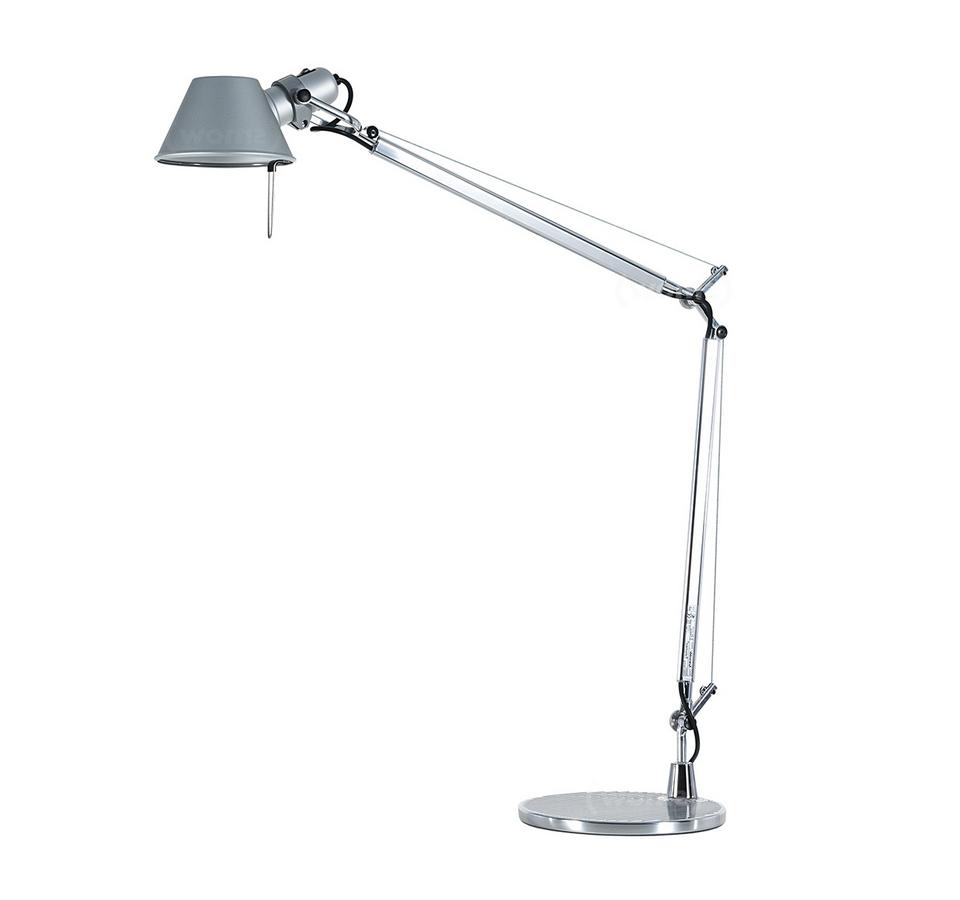 tolomeo desk lamp