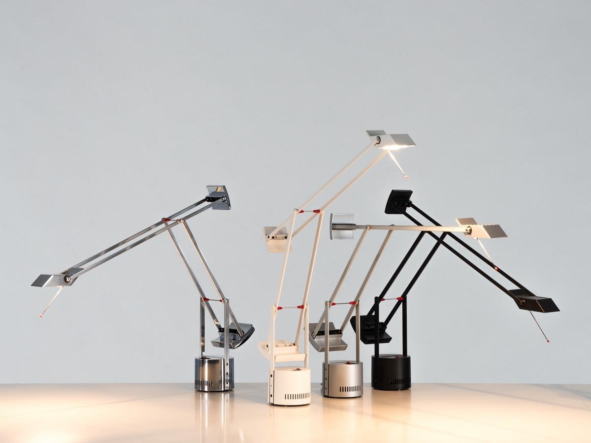 Tizio Micro, Black | Artemide | Desk Lamps - Designer