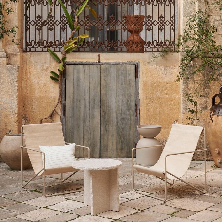 える　ferm LIVING Desert Lounge Chair Desert Lounge Chair - Black/Solid Cashmere by ferm LIVING