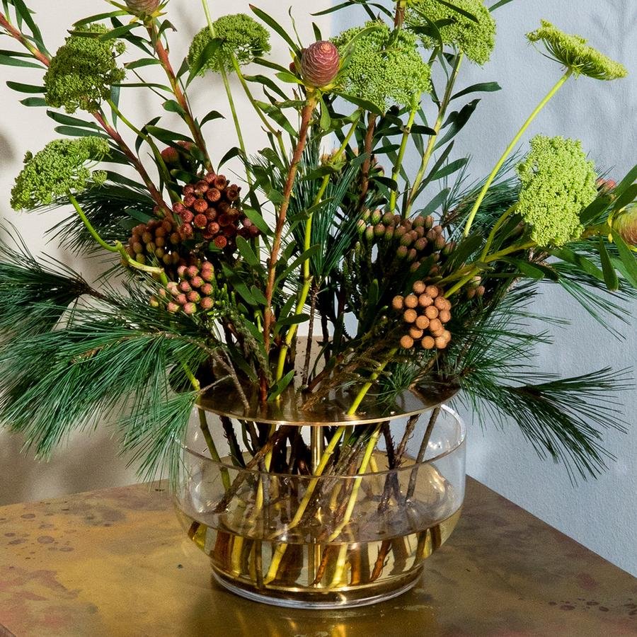 Objects Ikebana Vase, Small (Ø 12 cm), Brass plated | Fritz