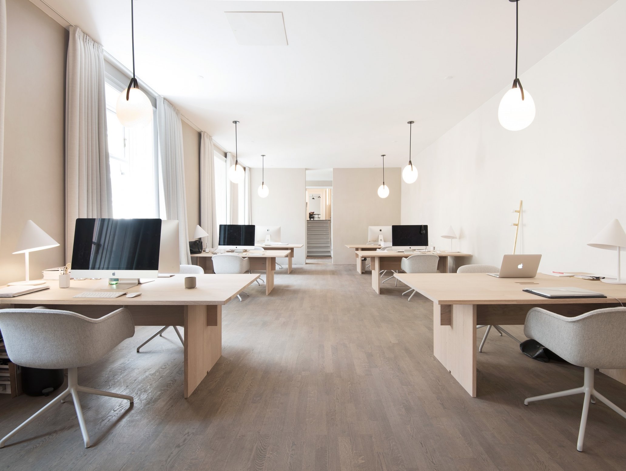 Light planning office Muuto