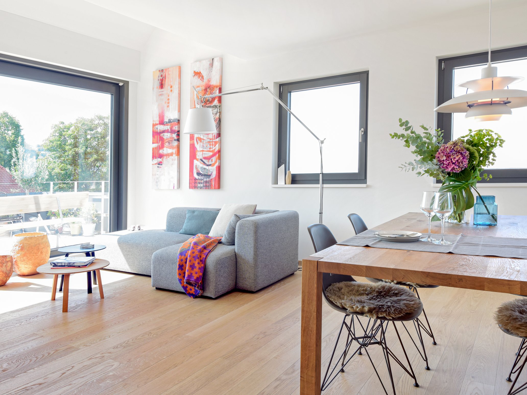 Living room and open kitchen, Stuttgart