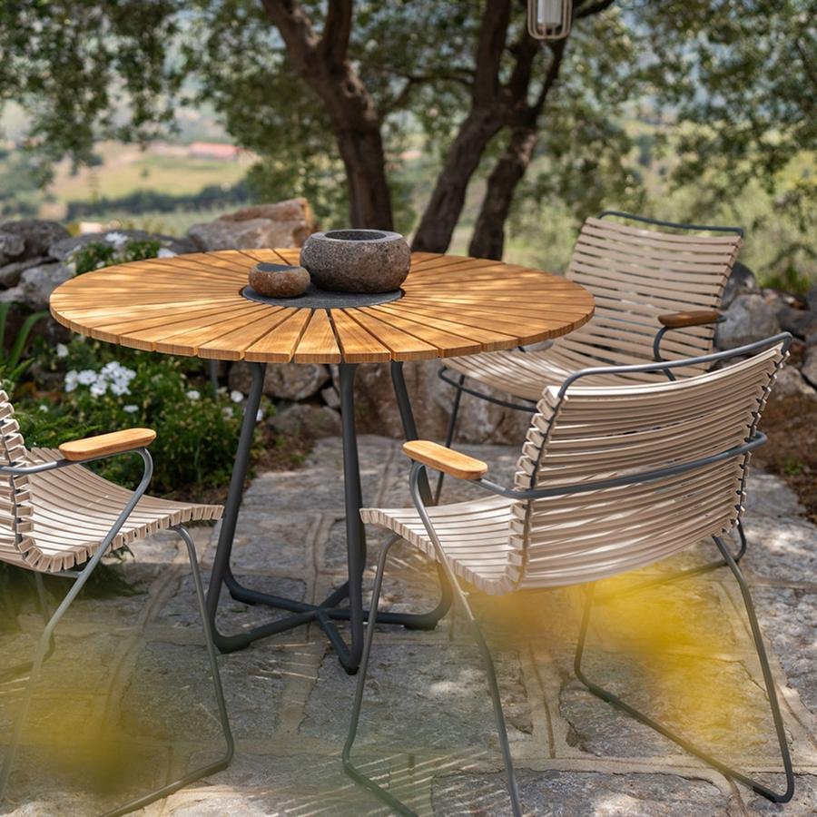 Circle Table | Houe | Garden Tables - Designer furniture