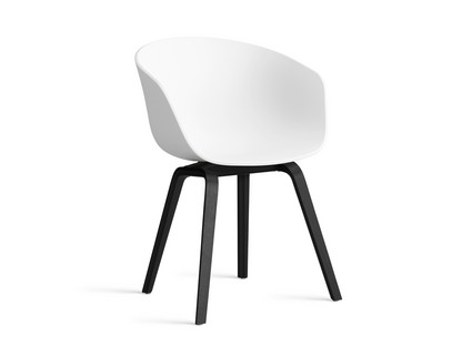 About A Chair AAC 22 White 2.0|Black lacquered oak