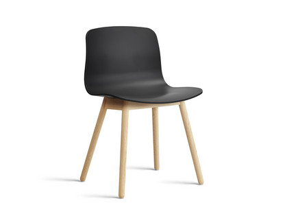 About A Chair AAC 12 Black 2.0|Soap treated oak