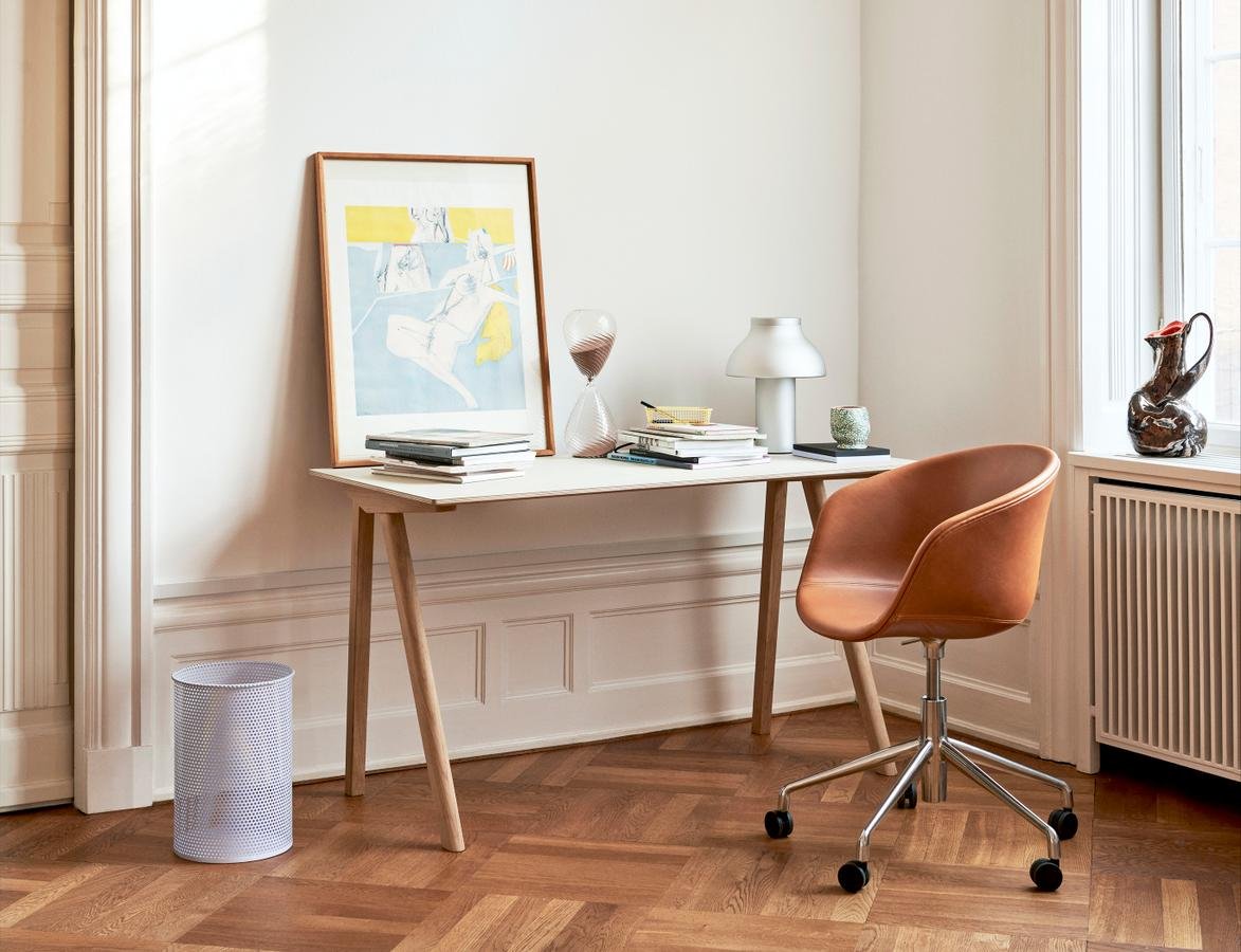 Copenhague Desk CPH90, Lacquered oak, Linoleum grey | Hay