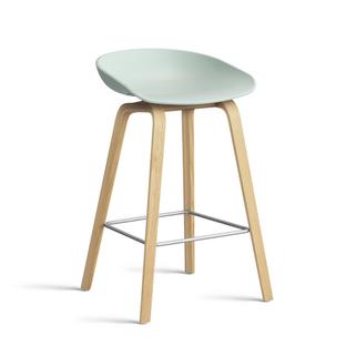 About A Stool AAS 32 Kitchen version: seat height 64 cm|Lacquered oak|Dusty mint 2.0