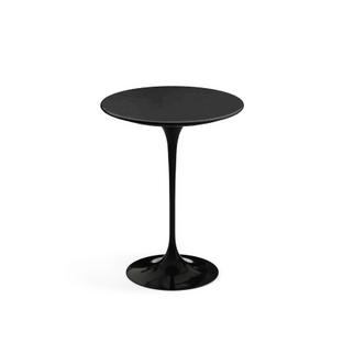 Saarinen Round Side Table 41 cm|Black|Lacquer black
