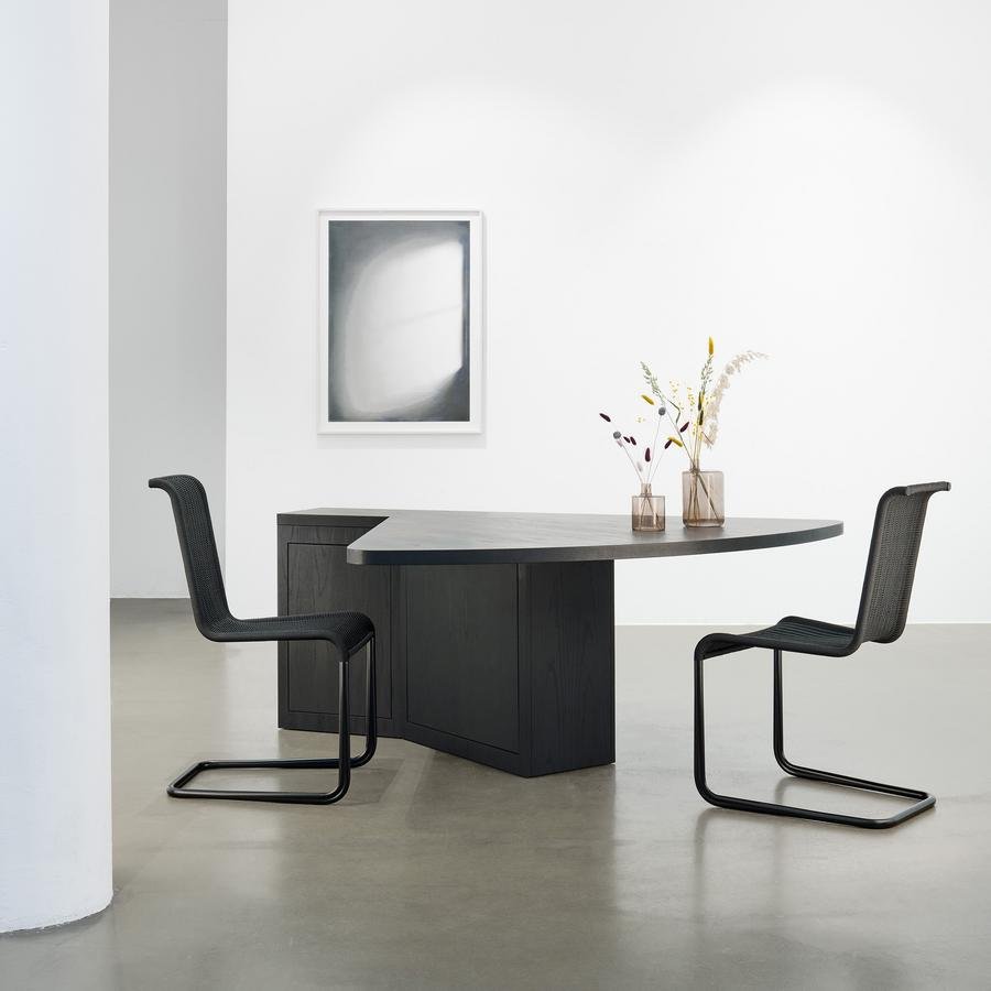 B20 | Tecta | Cantilever Chairs - Designer furniture from smow