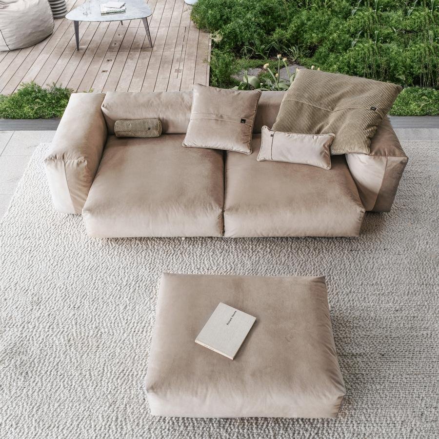 Two Seat Sofa M, Cord velours - Sand | Vetsak | Sofa