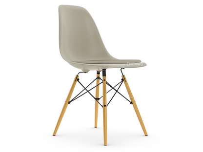 Eames Plastic Side Chair DSW