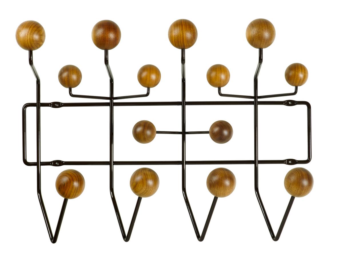 ekspedition Kommunikationsnetværk Awakening Vitra Hang It All, Brown: Balls walnut by Charles & Ray Eames, 1953 -  Designer furniture by smow.com