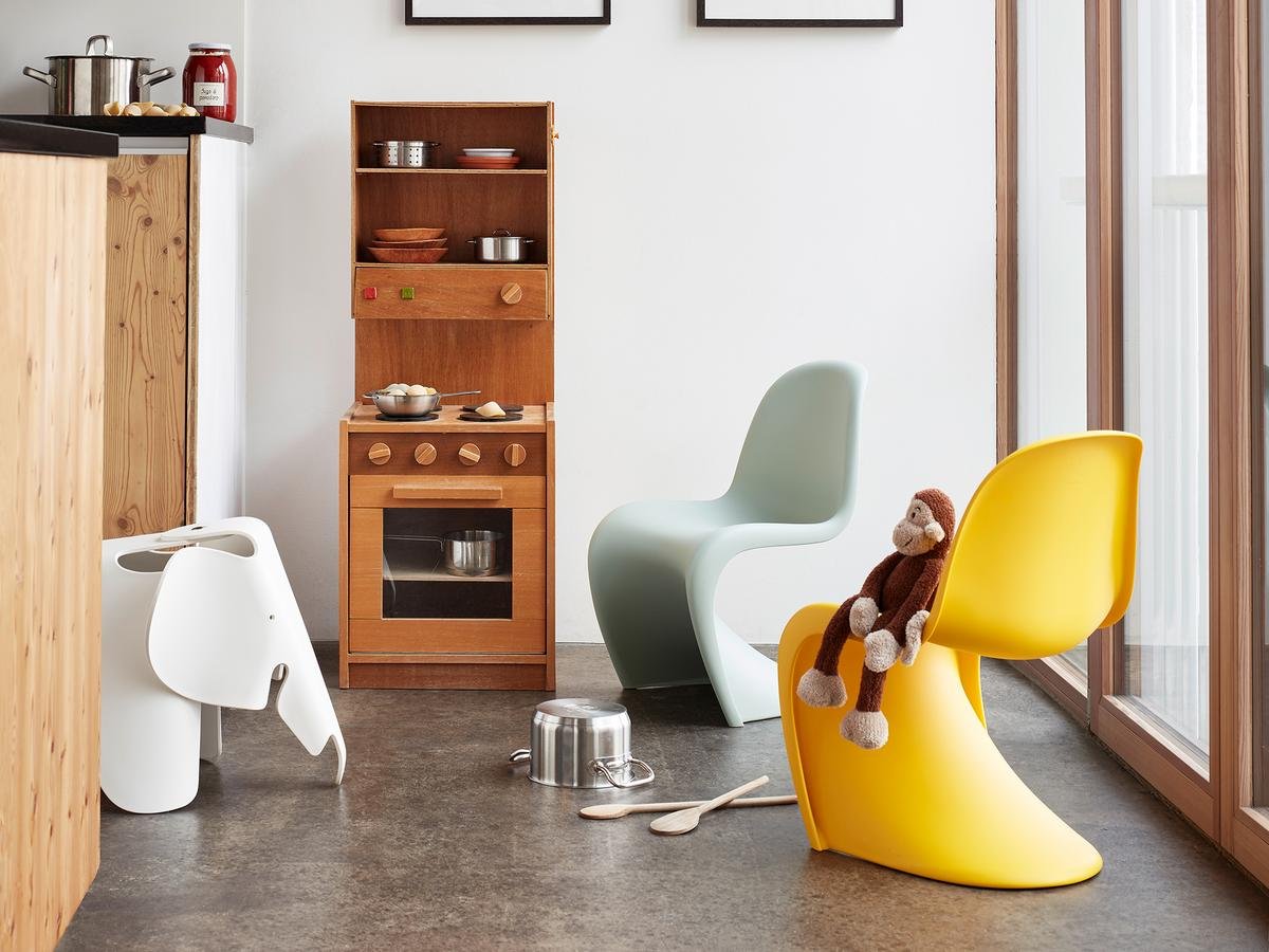 vitra ヴェルナー・パントン イエロー Panton Junior, Golden yellow | Vitra | by Verner Panton