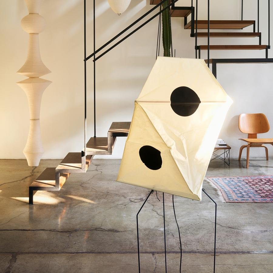 Akari UF3-Q | Vitra | by Isamu Noguchi, 1951 - Originals