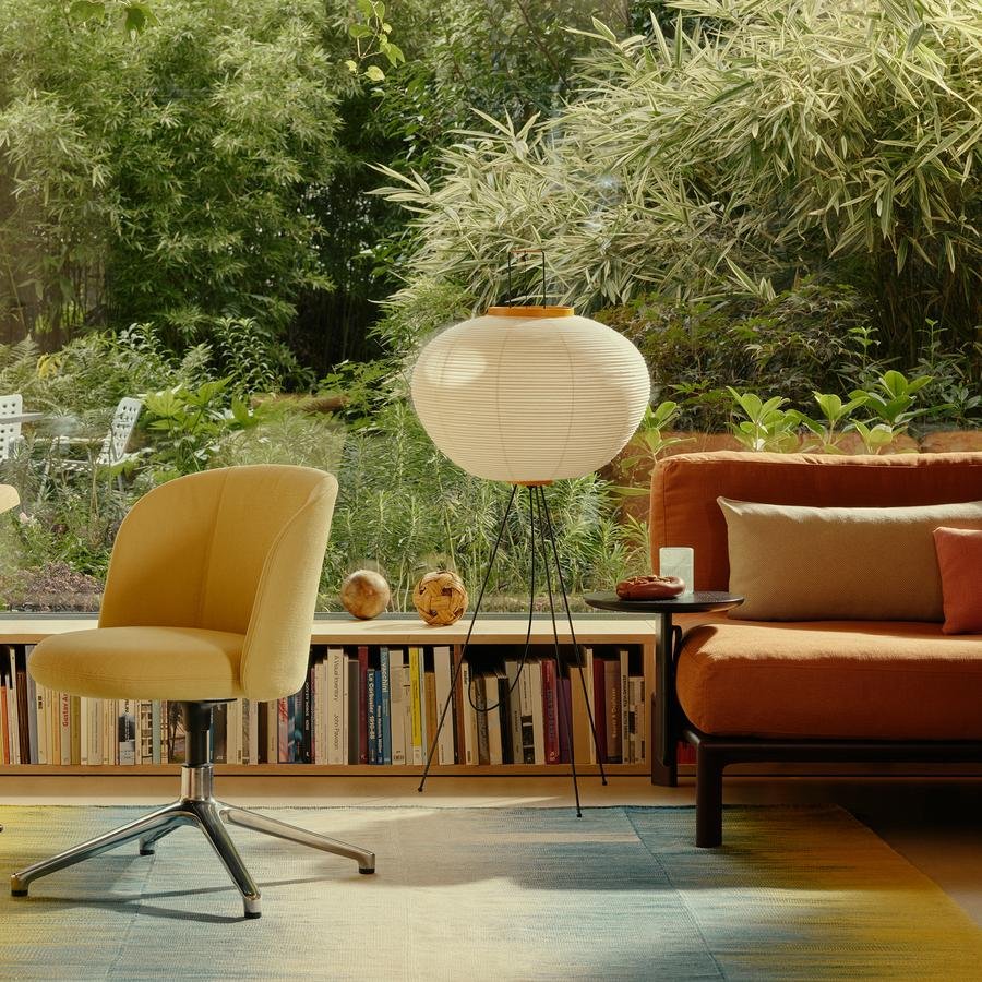 Akari 10A | Vitra | by Isamu Noguchi, 1951 - Originals from smow