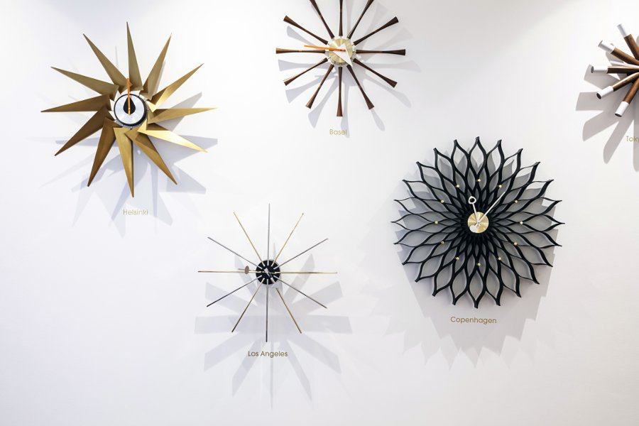 Spindle Clock | Vitra | Clocks - Designer furniture from smow
