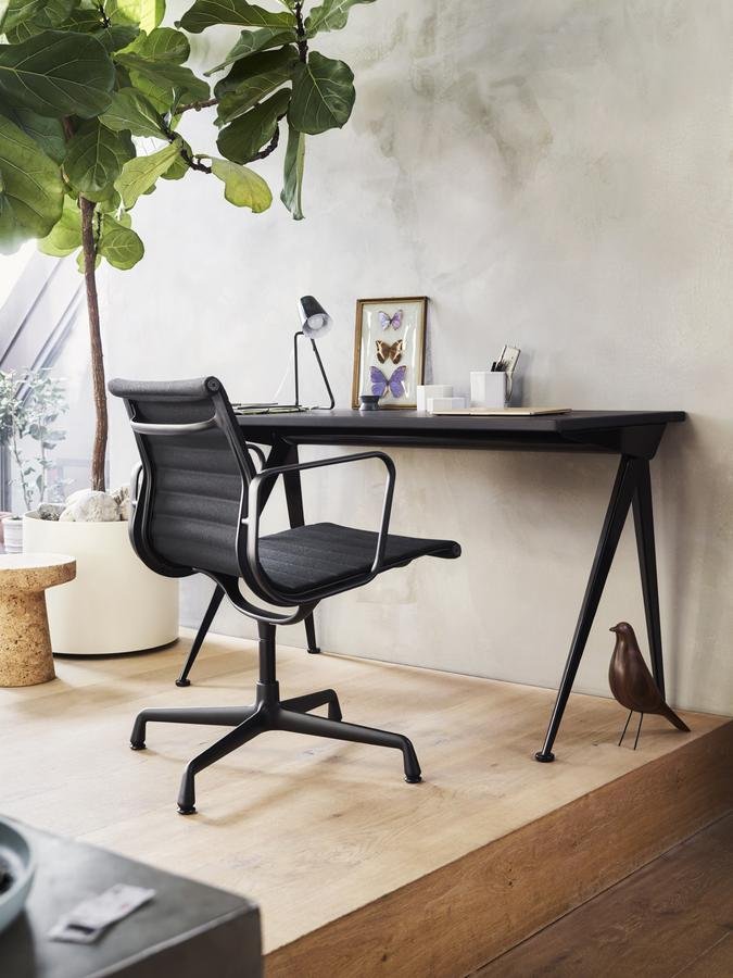 Which Direction Is Good For Home Office Desks Berlin Wall