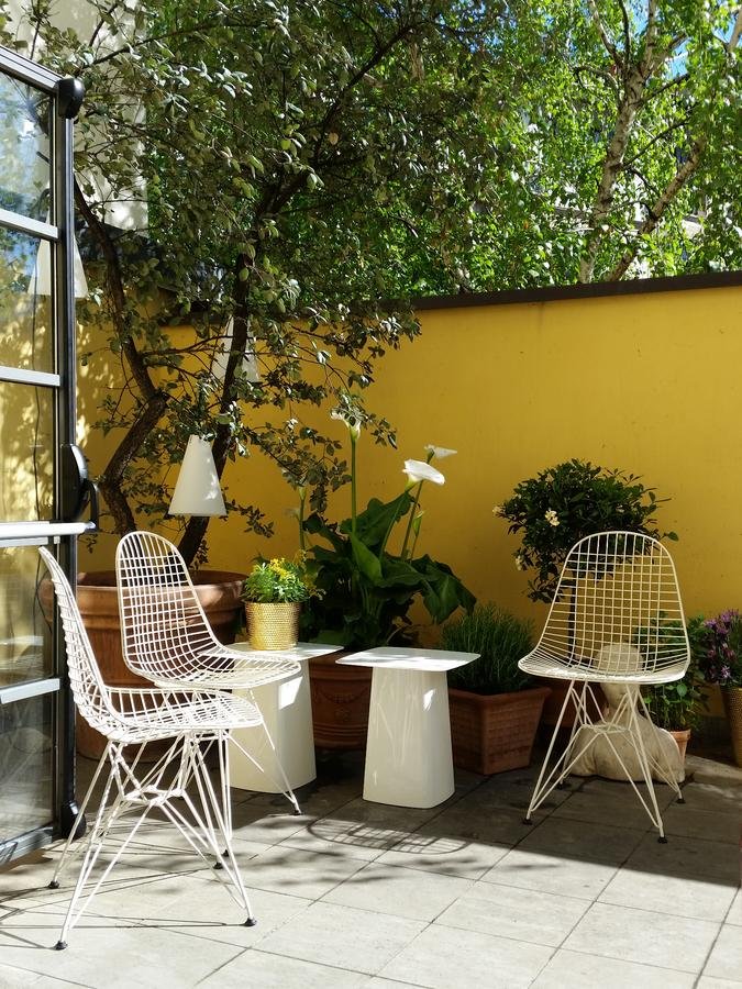 Vitra Dkr Wire Chair Outdoor Old Height Basic Dark By Charles Dkr Wire Chair Outdoor Old Height