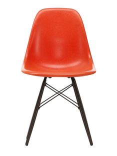 Eames Fiberglass Chair DSW Eames red orange|Black maple