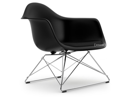 Eames Plastic Armchair RE LAR Deep black|Seat upholstery nero|Chrome-plated