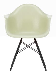 Eames Fiberglass Armchair DAW Eames parchment|Black maple