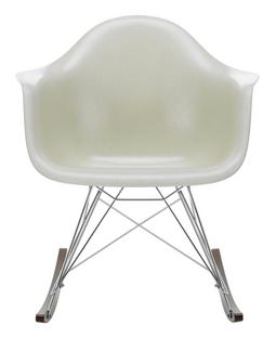 Eames Fiberglass Armchair RAR Eames parchment|Chrome-plated|Dark maple