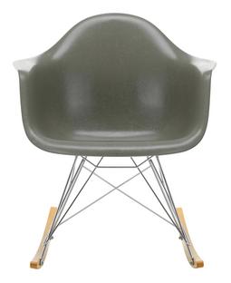 Eames Fiberglass Armchair RAR Eames raw umber|Chrome-plated|Yellowish maple