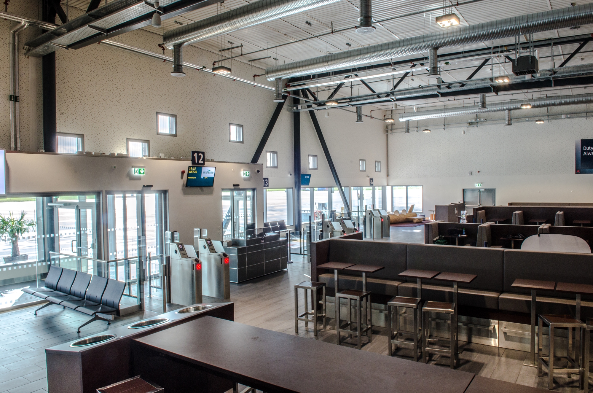Airport facilities and airport planning