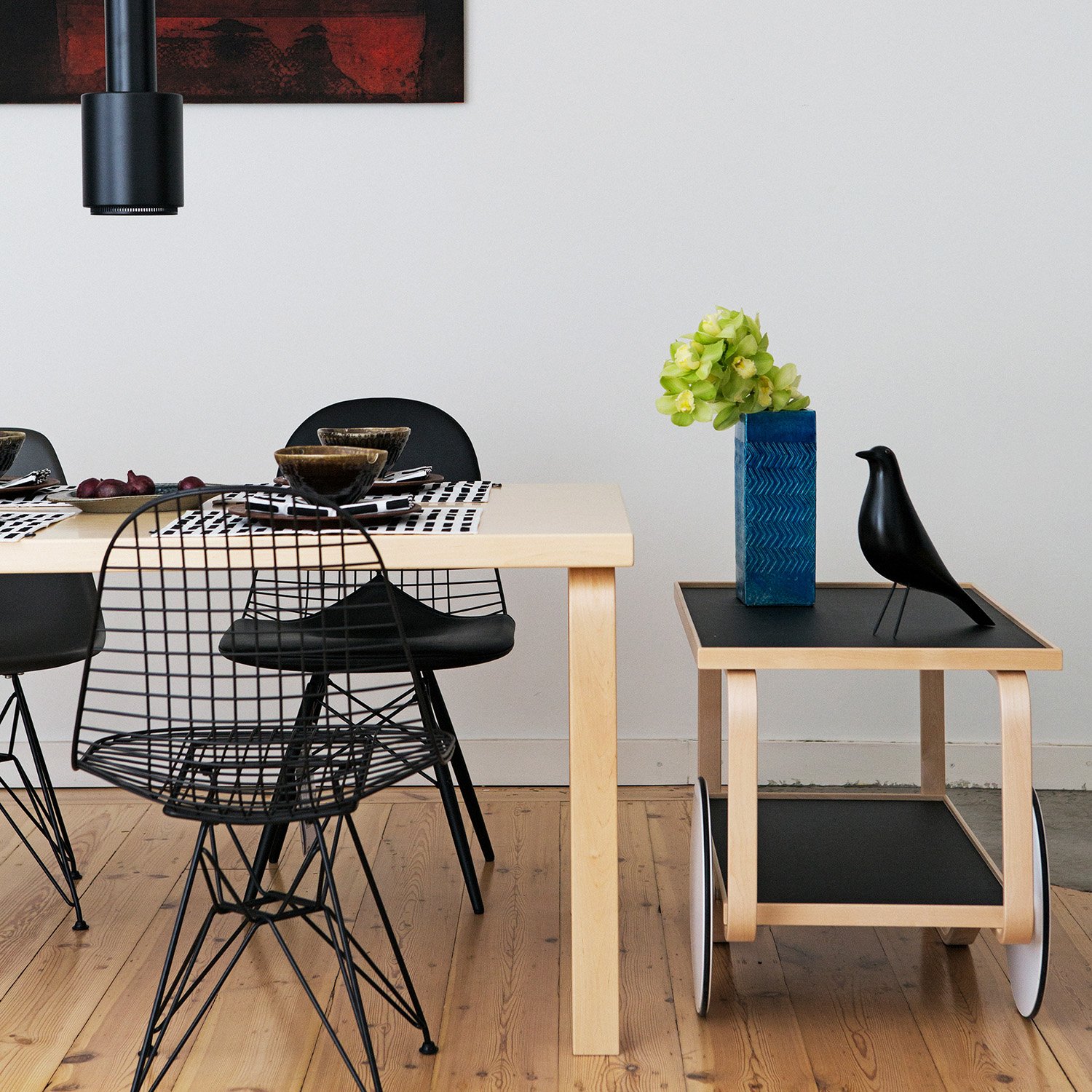 Tables 81B / 82B / 83, laminate white, 135 x 85 cm (82B) | Artek