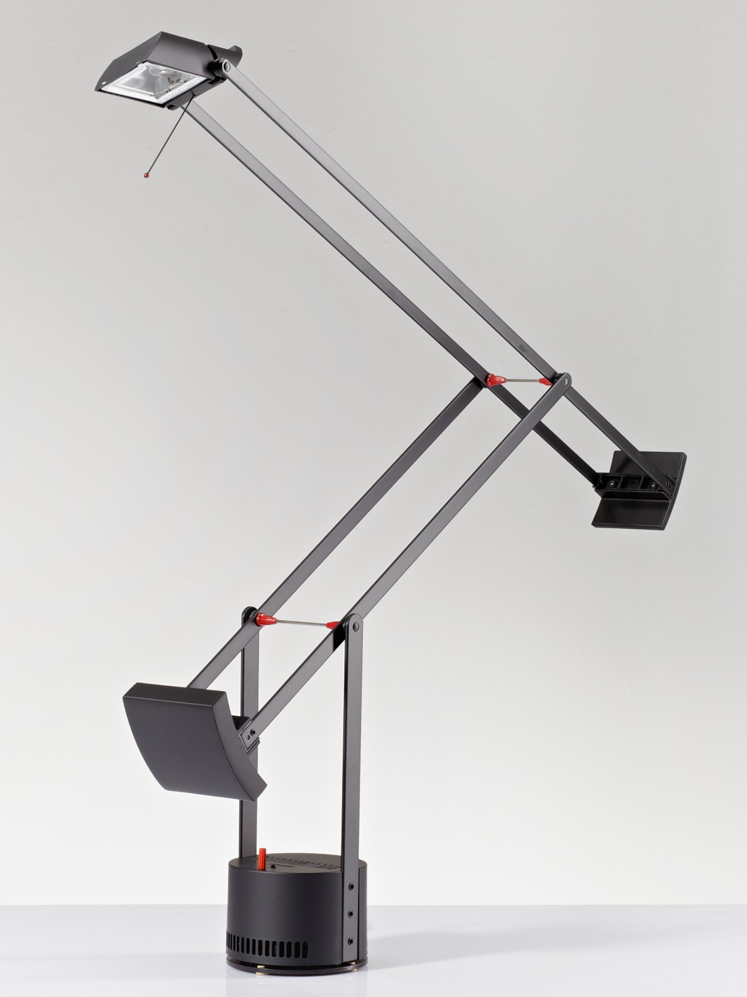 Tizio Table Lamp, Black | Artemide | Desk Lamps - Designer