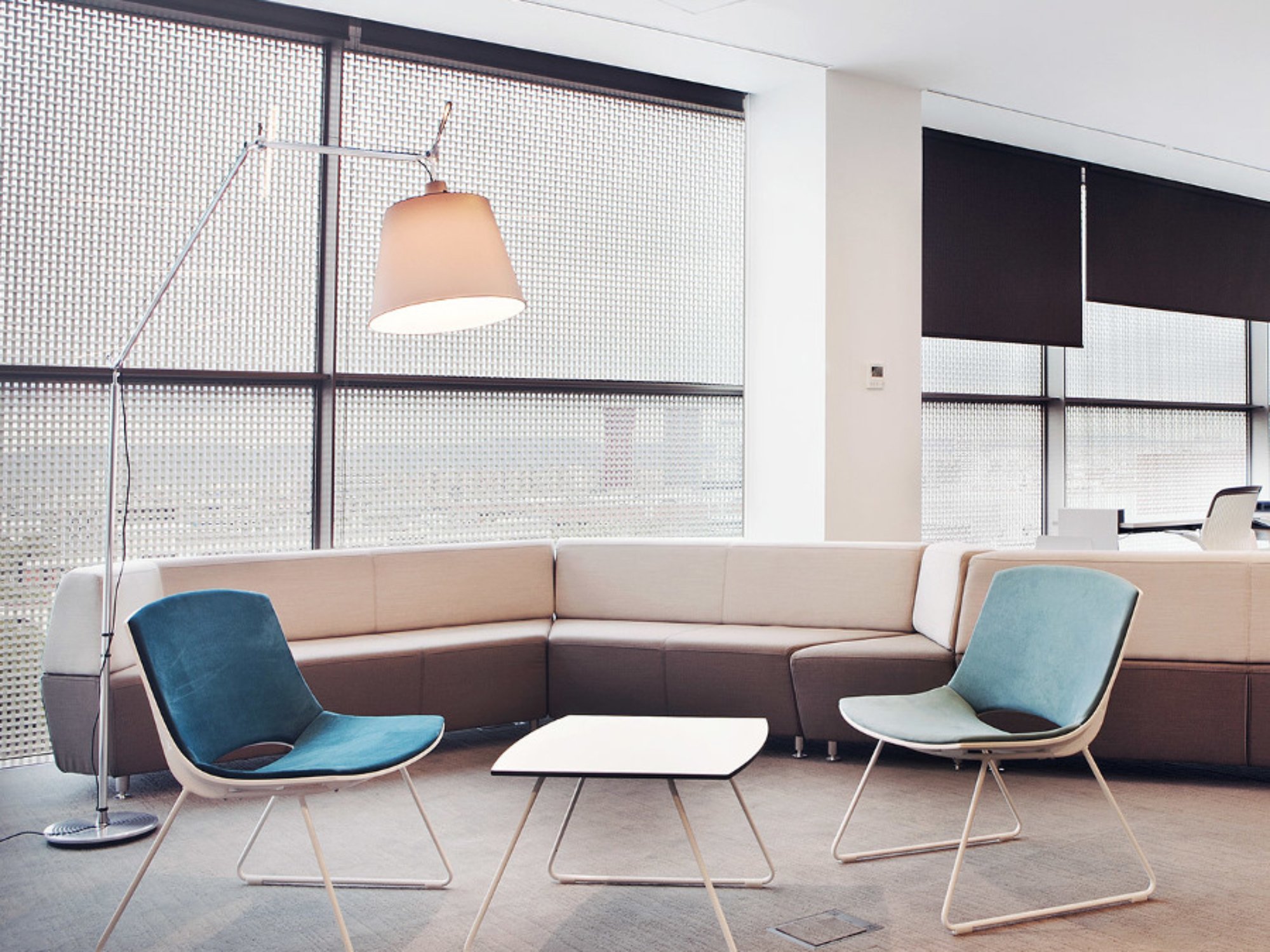 Tolomeo Mega Terra Floor Lamp LED, Fabric black, 32 cm | Artemide
