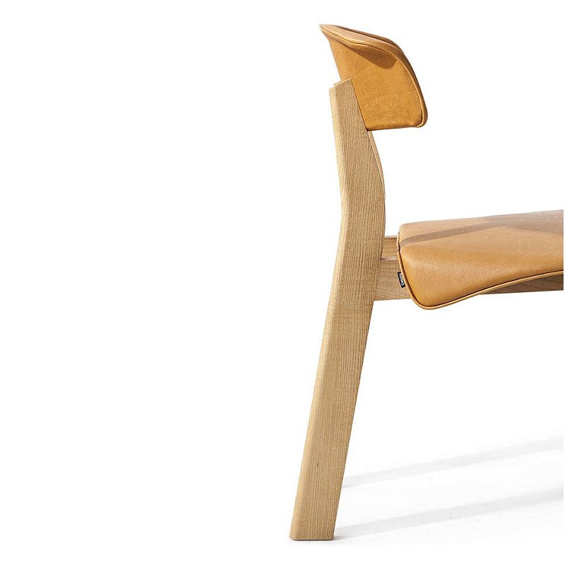 560 Back-Wing Chair, Graphite black | Cassina | Cassina - Designer