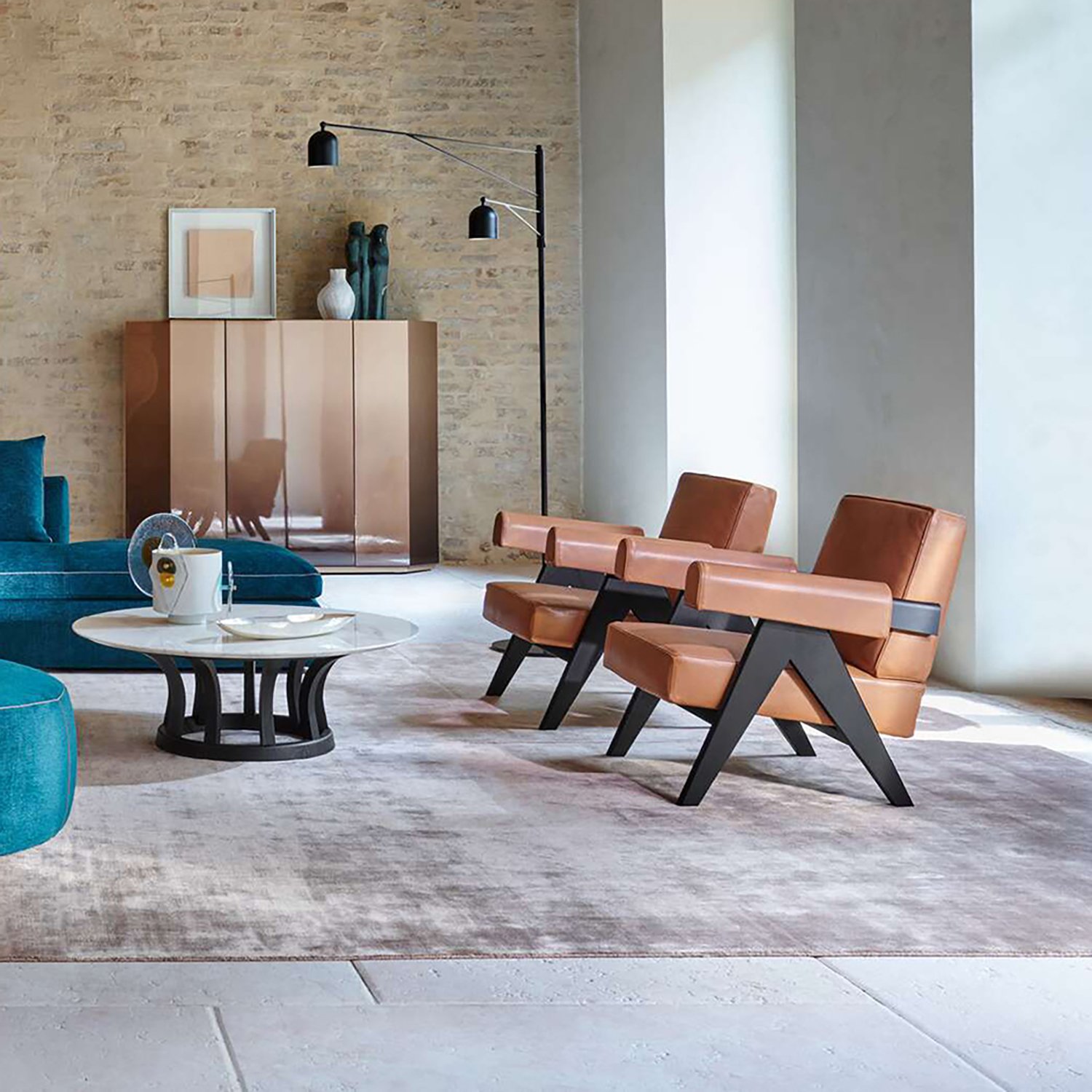 cassina　053 CAPITOL COMPLEX ARMCHAIR 053 Capitol Complex Armchair Armchair Cassina | CASSINA 053