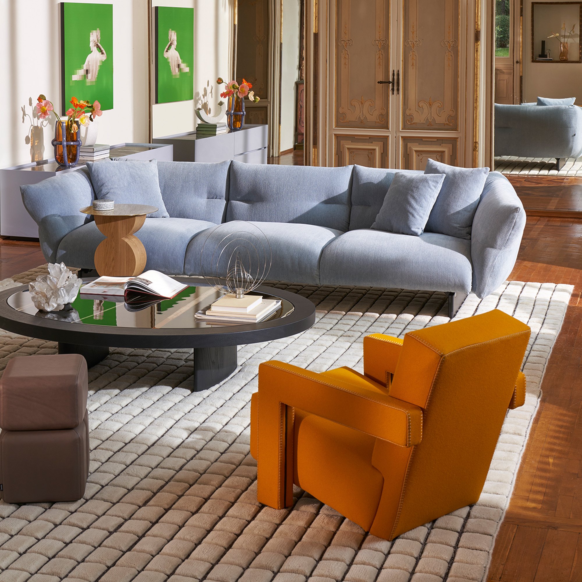 Utrecht Armchair, Ortigia, Anthracite, Cross stitch seam natural