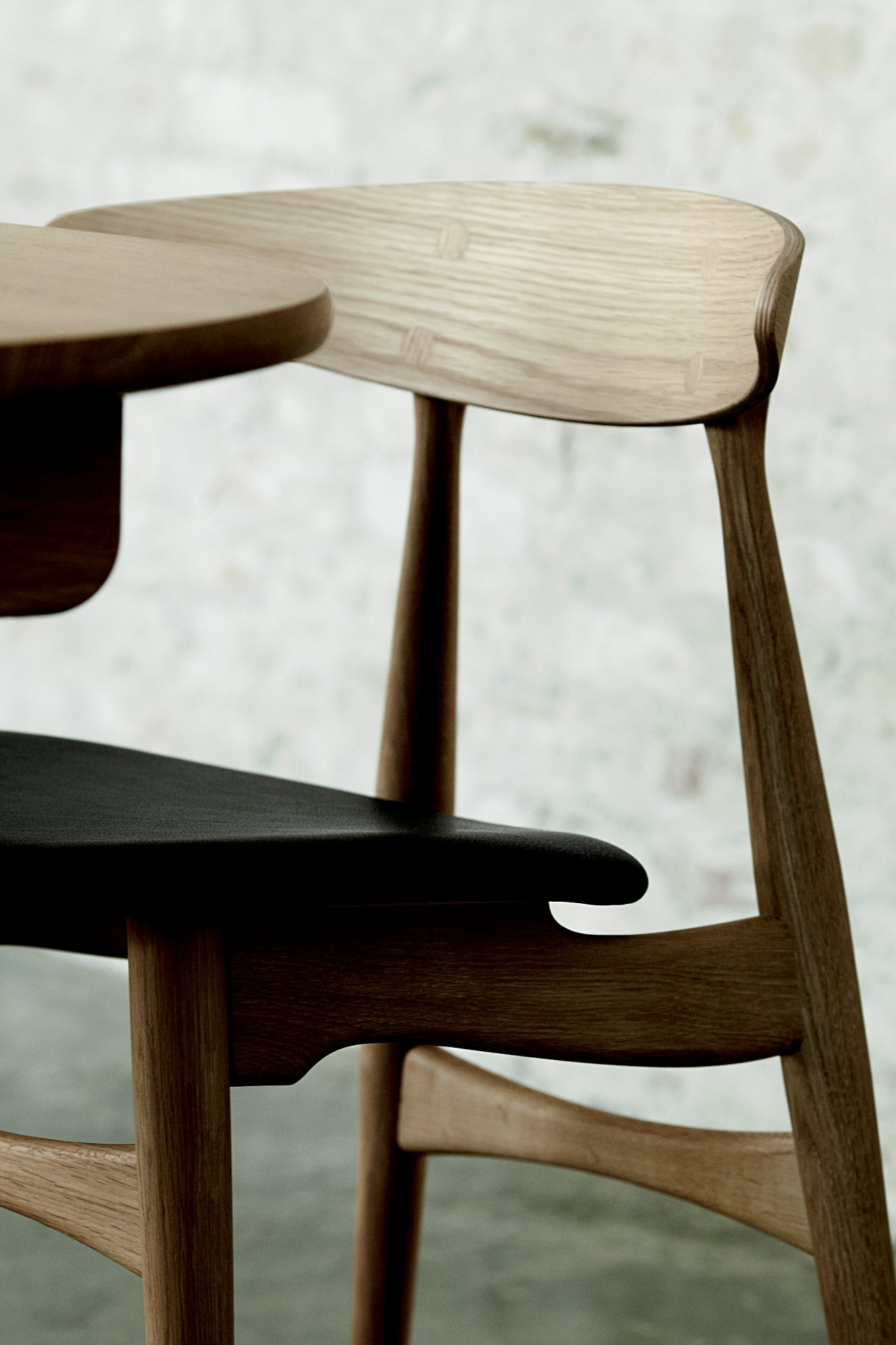 CH33P Chair, White oiled oak, Leather brown | Carl Hansen