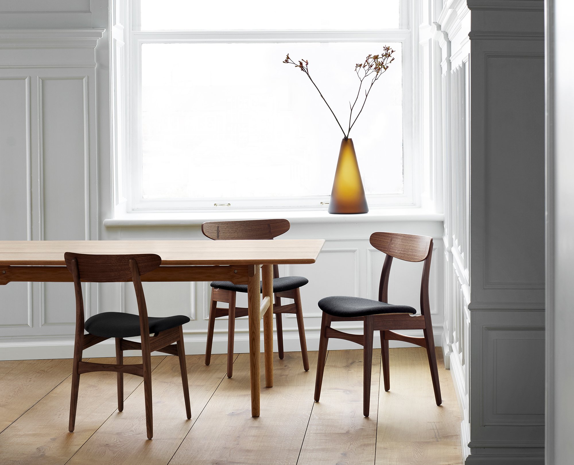 CH327 Table | Carl Hansen & Søn | by Hans J. Wegner, 1962