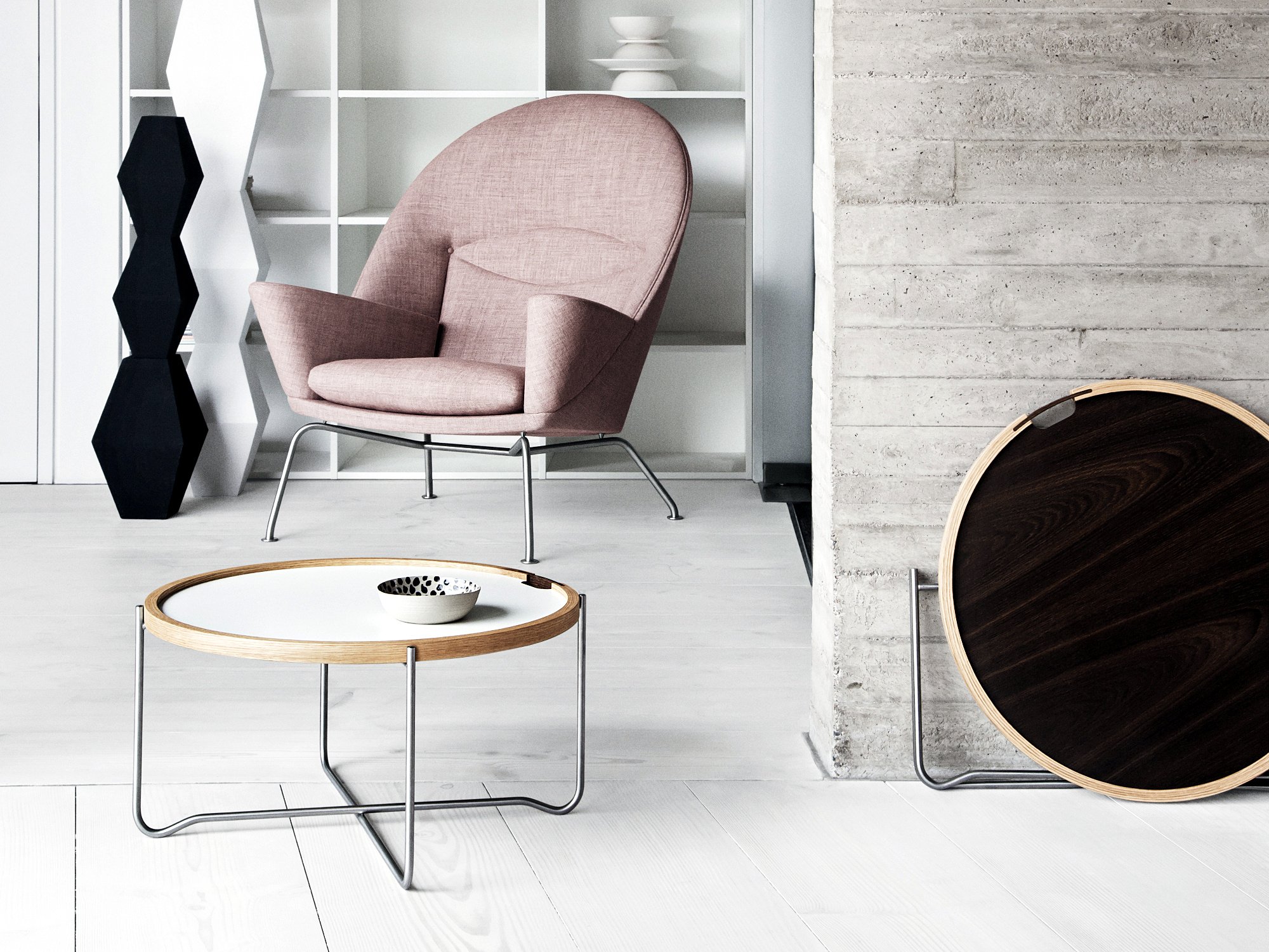 CH417 Tray Table | Carl Hansen & Søn | by Hans J. Wegner, 1970