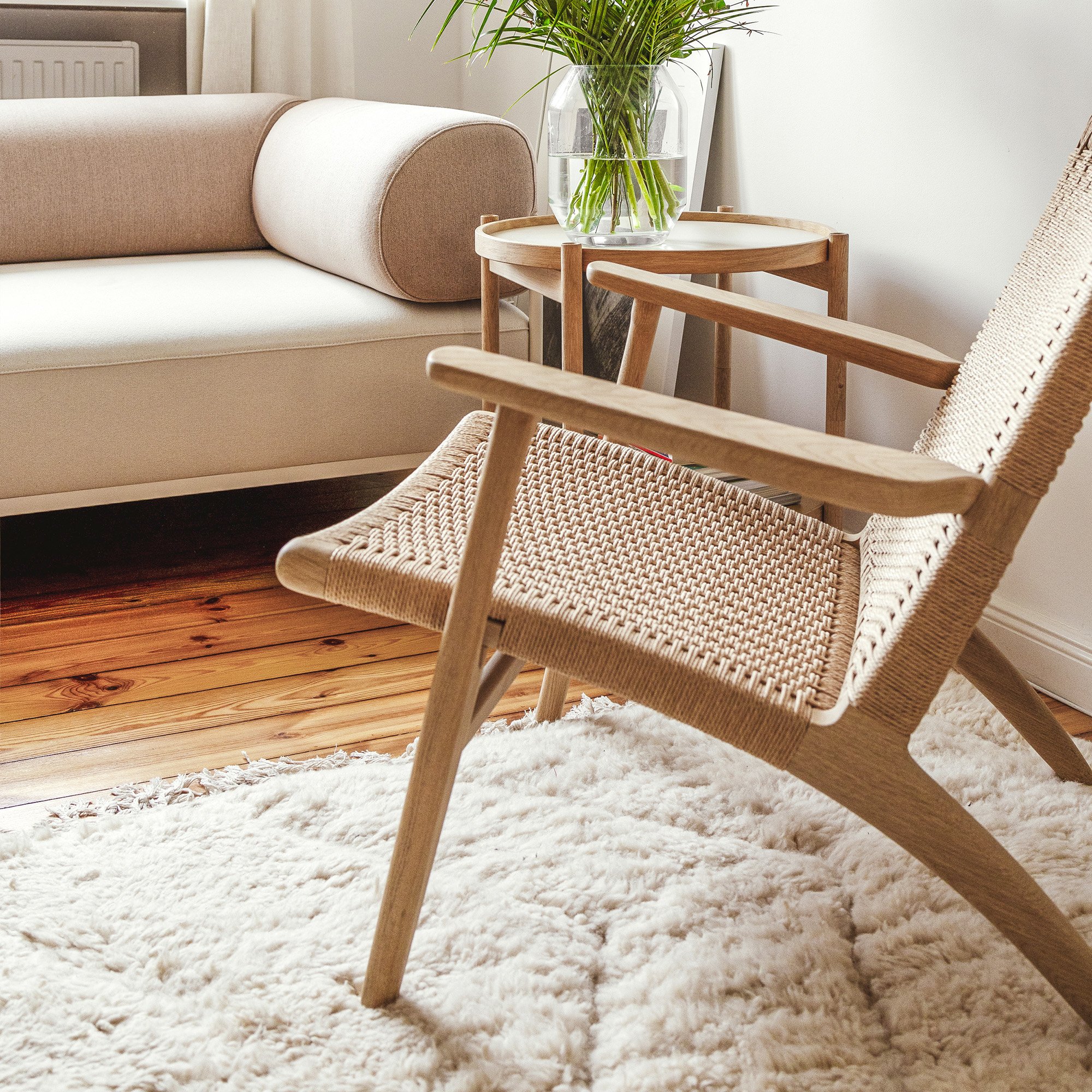 CH25 Lounge Chair | Carl Hansen & Søn | by Hans J. Wegner, 1950 