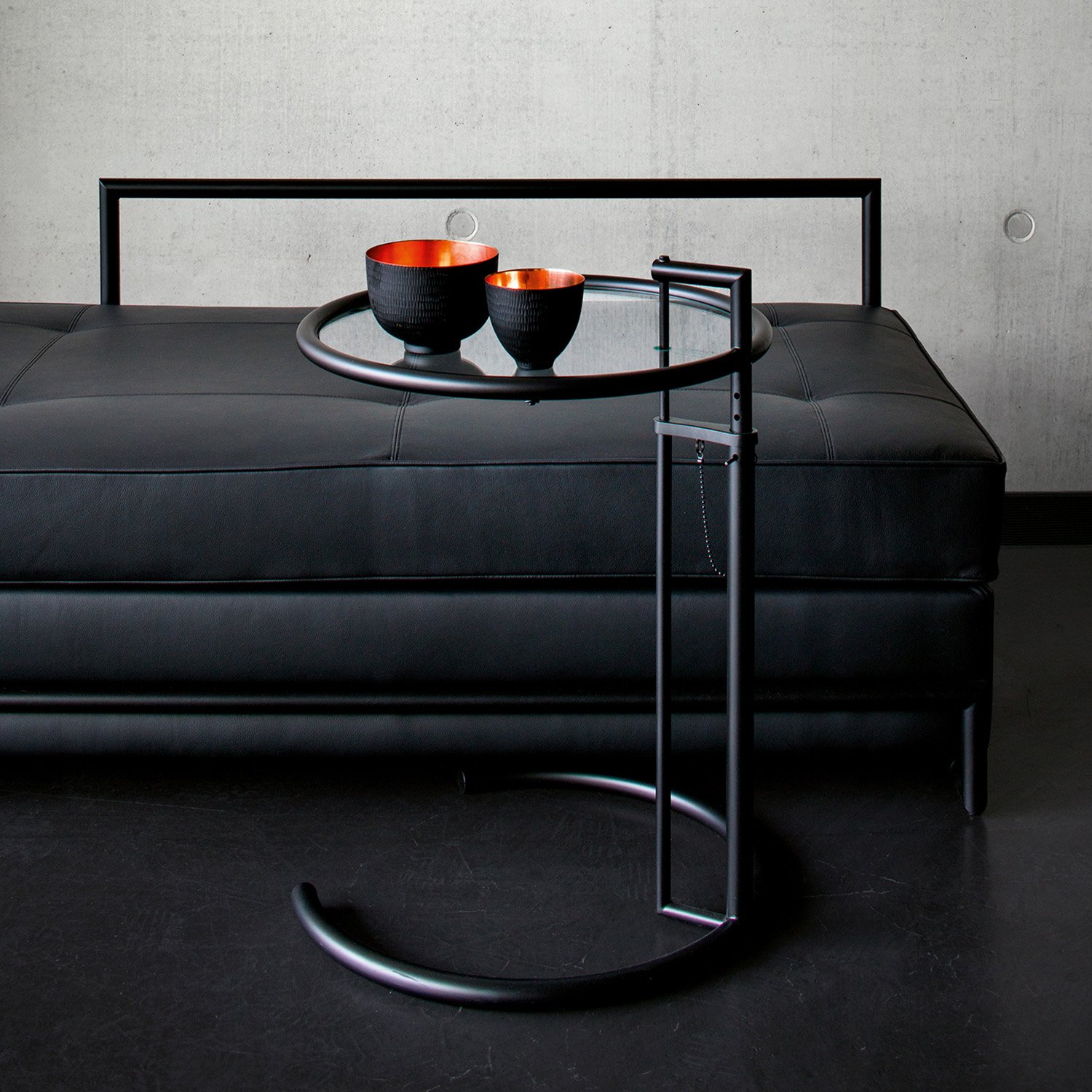 Adjustable Table E 1027 Black Version, Crystal glass clear