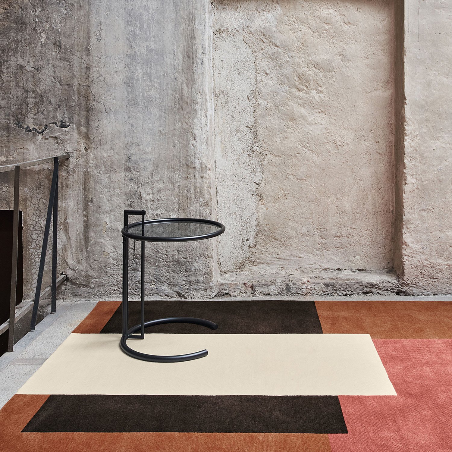 Adjustable Table E 1027 Black Version | ClassiCon | by Eileen Gray