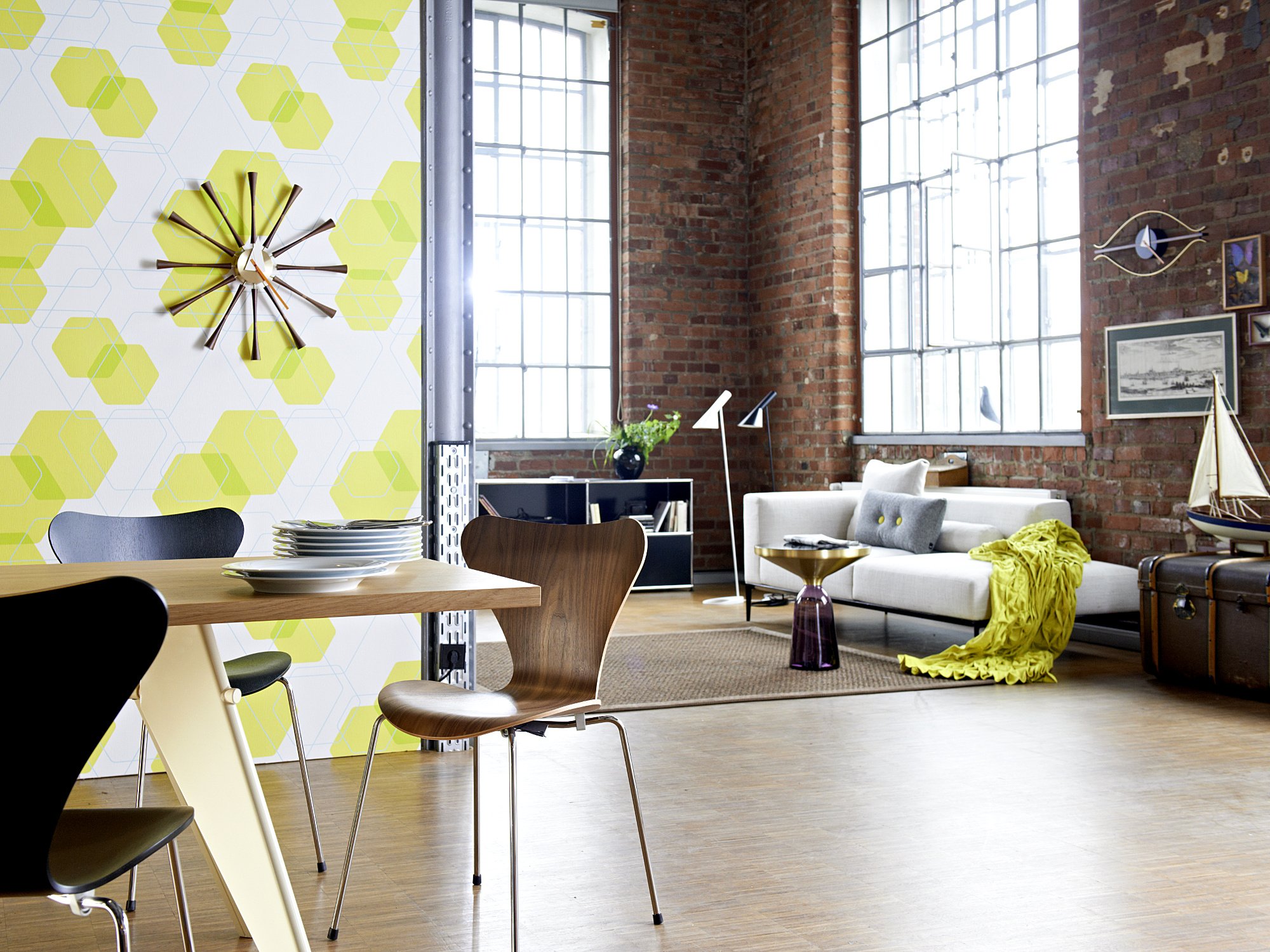 Vitra:Ceramic Clocks(セラミック クロック)イエロー 置時計 楽天市場】Vitra ヴィトラ Ceramic Clocks セラミック クロック