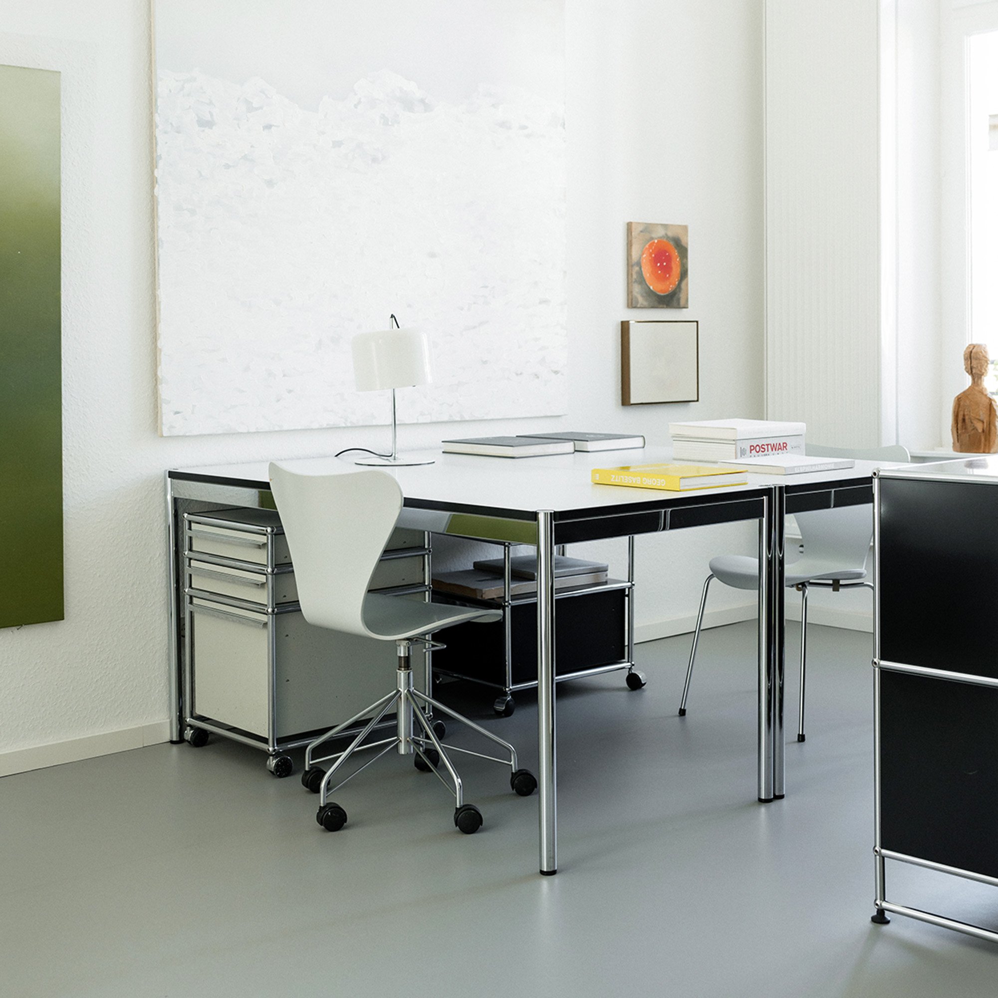 USM Haller Table | USM Haller | USM Haller - Designer furniture from smow